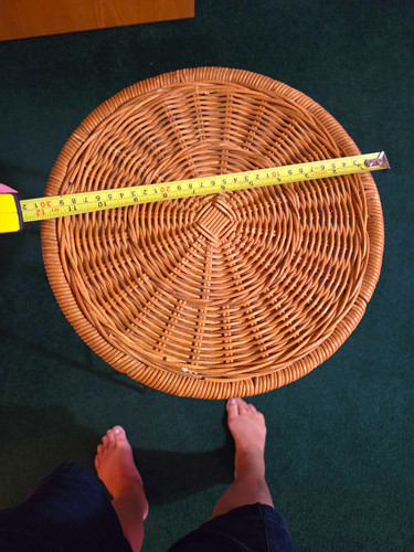 Wicker top metal frame - wicker, round