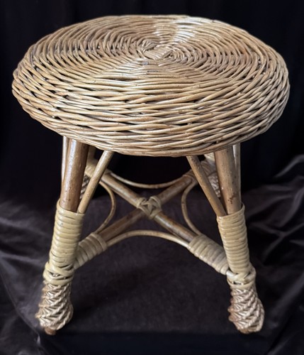 Vtg wicker rattan vanity foot - rattan,